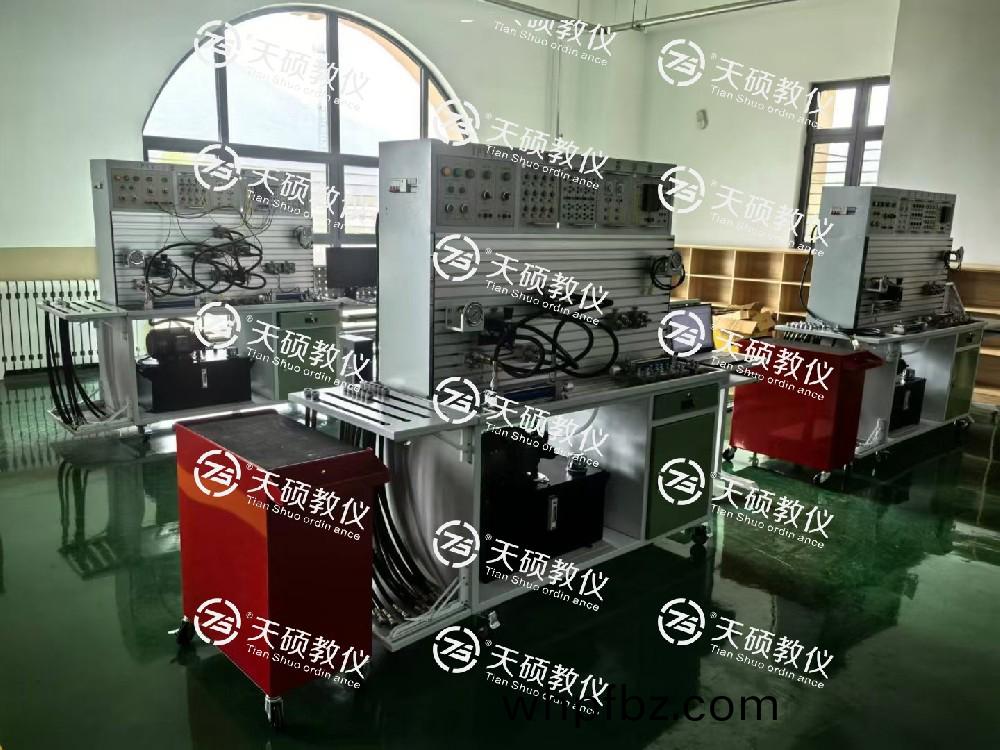 液壓(ya)實(shi)訓(xun)室